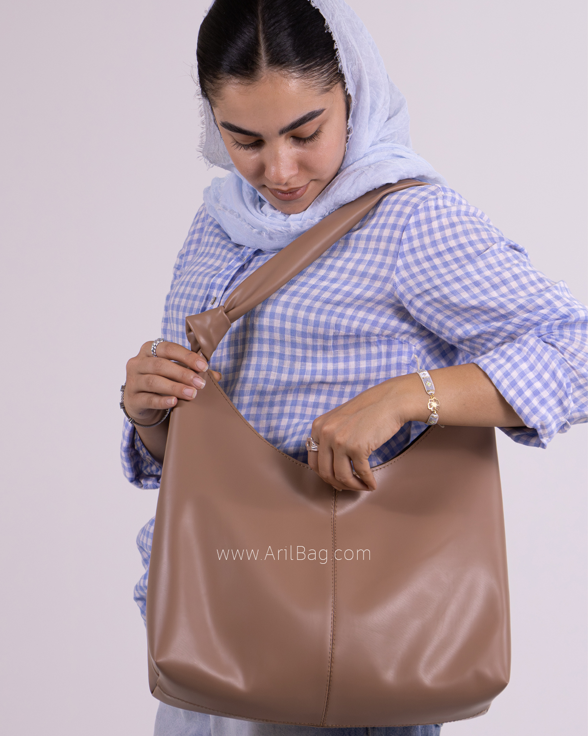 کیف دوشی نورا (کد 019)